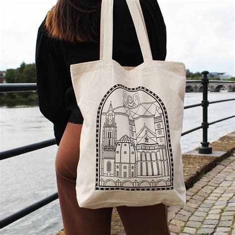 Tote bag 'Us Sjoen Mestreech' wit.